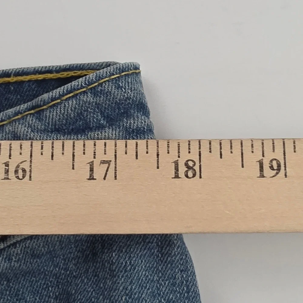 Levi's 569 Loose Straight Shorts Mens 36 Blue Denim Relaxed Fit Medium Wash 6510
